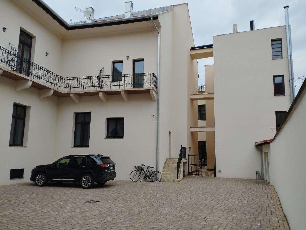 Boutique Hotel Gaia Kecskemet Exterior photo